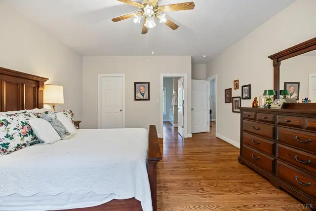 1004 Wildbriar Place, Forest VA, listing photo 10 of 12