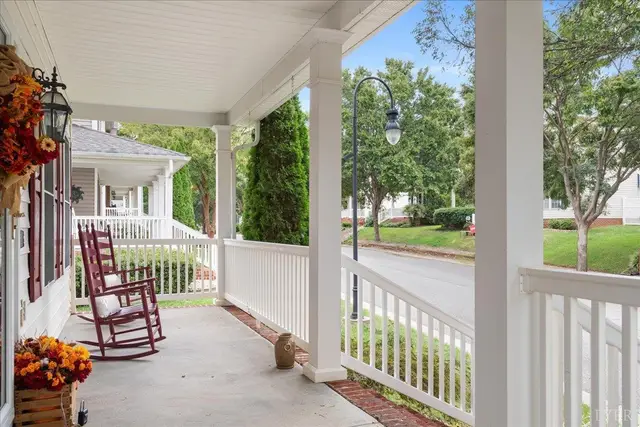 102 Wyndview, Lynchburg VA, listing photo 4 of 12