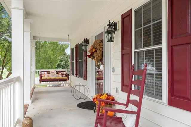 102 Wyndview, Lynchburg VA, listing photo 5 of 12