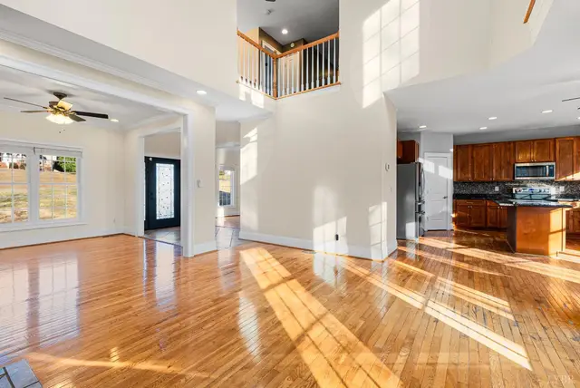 1040 Hooper Woods Drive, Forest VA, listing photo 11 of 12