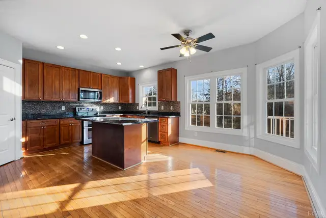 1040 Hooper Woods Drive, Forest VA, listing photo 12 of 12