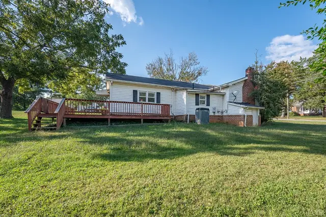 10435 Red House Road, Appomattox VA, listing photo 7 of 12