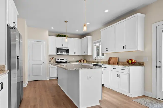 1083 Boonsboro Meadows Drive, Lynchburg VA, listing photo 11 of 12
