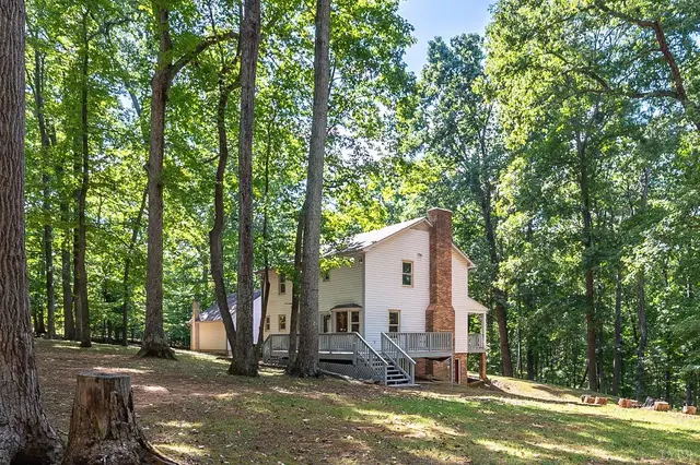 1149 Fleming Mountain Drive, Lynchburg VA, listing photo 5 of 12
