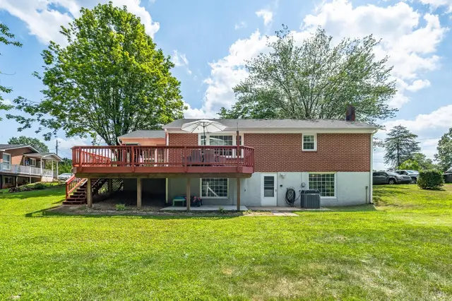 116 Walton Drive, Lynchburg VA, listing photo 5 of 12