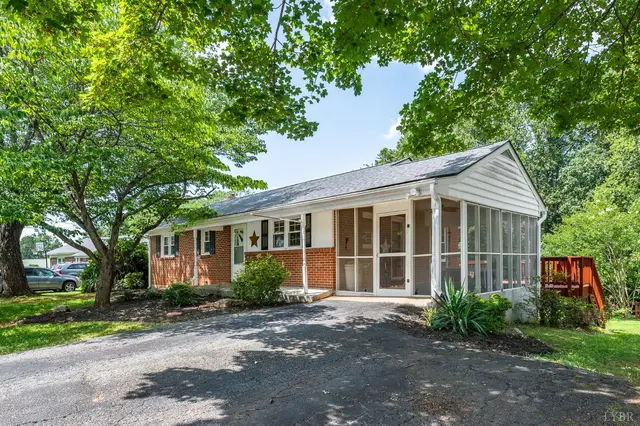 116 Walton Drive, Lynchburg VA, listing photo 10 of 12