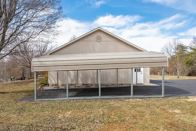 1247 Navigation Point, Goodview VA, listing photo 7 of 12