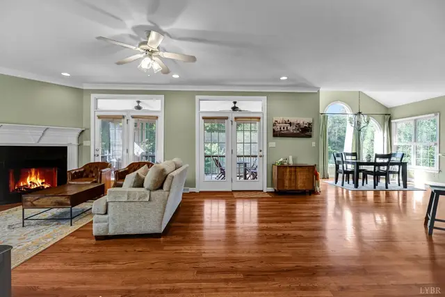 134 Beacon Hill Place, Lynchburg VA, listing photo 9 of 12