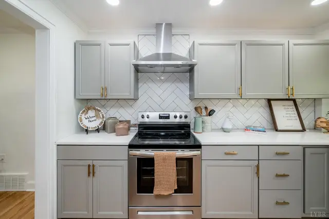 1470 Langhorne Road, Lynchburg VA, listing photo 7 of 12