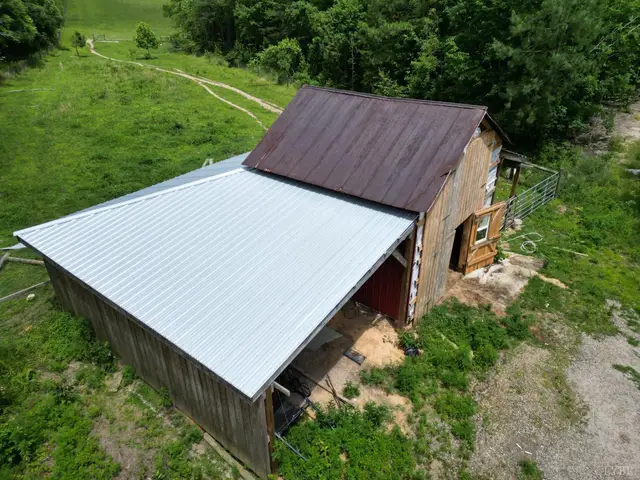 150 Mt. Zion Road, Phenix VA, listing photo 9 of 12