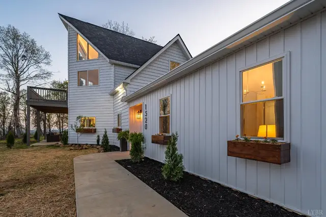 1520 Grassy Mountain Lane, Forest VA, listing photo 7 of 12