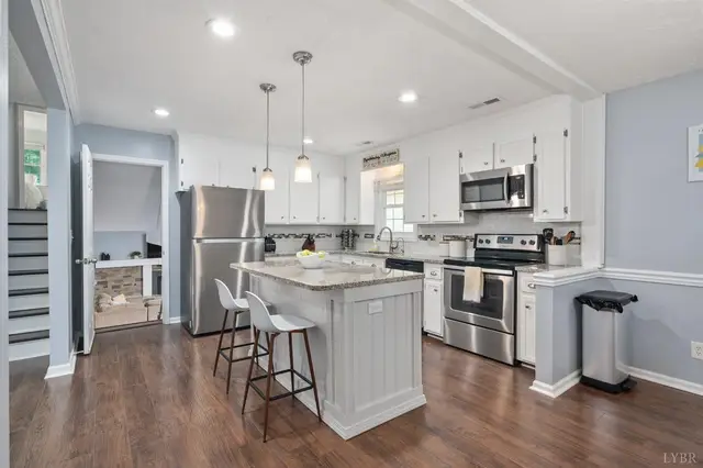 1706 Danbury Drive, Lynchburg VA, listing photo 10 of 12