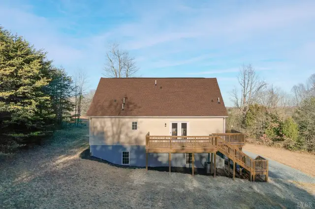 188 Kiowa Road, Lynchburg VA, listing photo 4 of 12