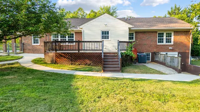 205 Statham Road, Lynchburg VA, listing photo 4 of 12
