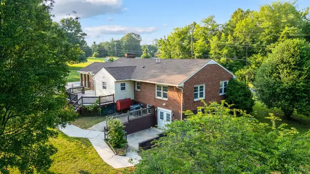 205 Statham Road, Lynchburg VA, listing photo 5 of 12