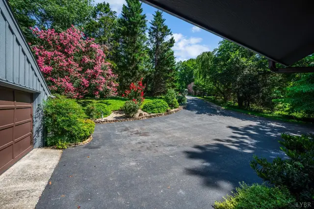 210 Huntingwood Boulevard, Lynchburg VA, listing photo 12 of 12