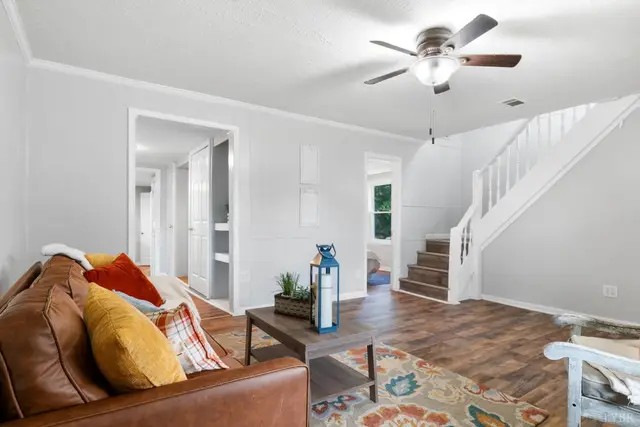 2401 Otey Street, Lynchburg VA, listing photo 7 of 12