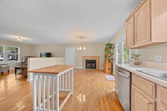 259 Crescent Lane, Monroe VA, listing photo 11 of 12
