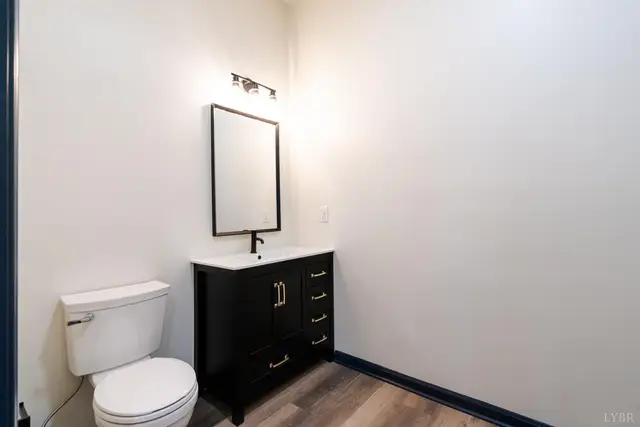 2611 Dudley Street, Lynchburg VA, listing photo 7 of 12