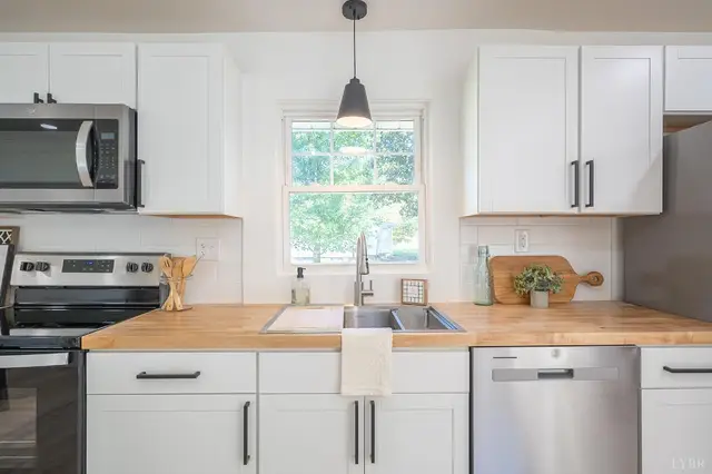 2808 Raleigh Street, Lynchburg VA, listing photo 11 of 12
