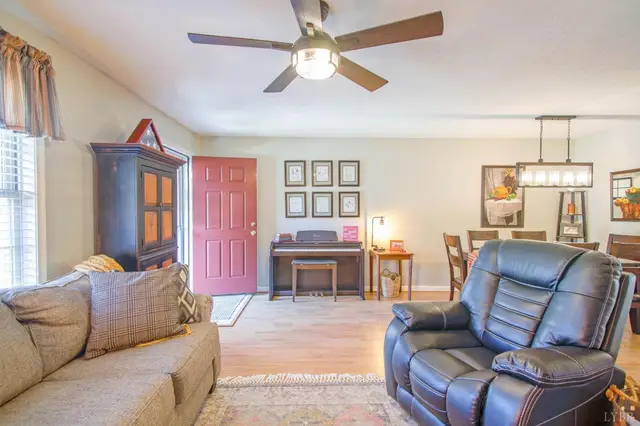 303 Wexview Lane, Lynchburg VA, listing photo 6 of 12
