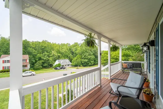 321 Smoketree Lane, Lynchburg VA, listing photo 4 of 12