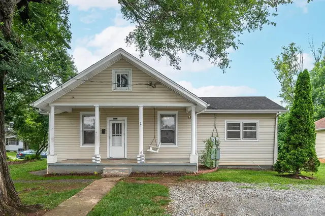 Front of the house with a covered porch and a porch swing at 3243 Maryland Avenue, Lynchburg VA