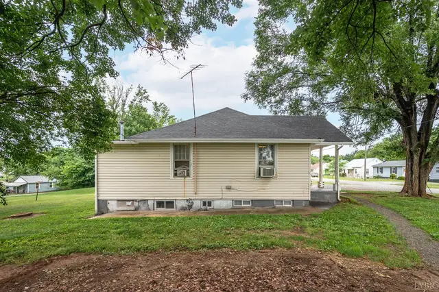 3243 Maryland Avenue, Lynchburg VA, listing photo 4 of 12