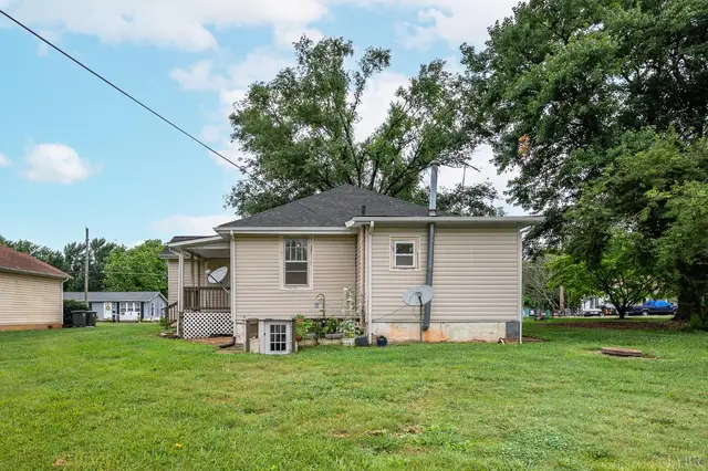 3243 Maryland Avenue, Lynchburg VA, listing photo 6 of 12