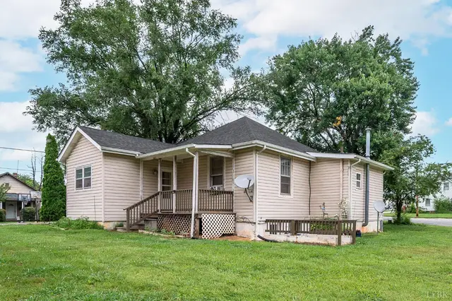 3243 Maryland Avenue, Lynchburg VA, listing photo 7 of 12