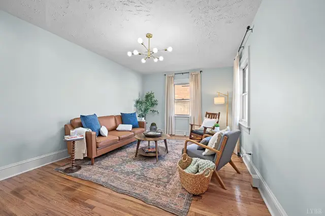 325 Saint Augustine Street, Lynchburg VA, listing photo 4 of 12