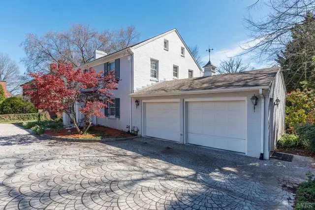 3405 Rivermont Avenue, Lynchburg VA, listing photo 4 of 12