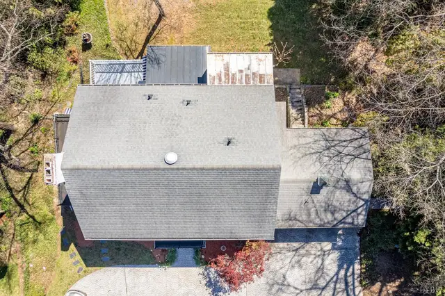 3405 Rivermont Avenue, Lynchburg VA, listing photo 6 of 12