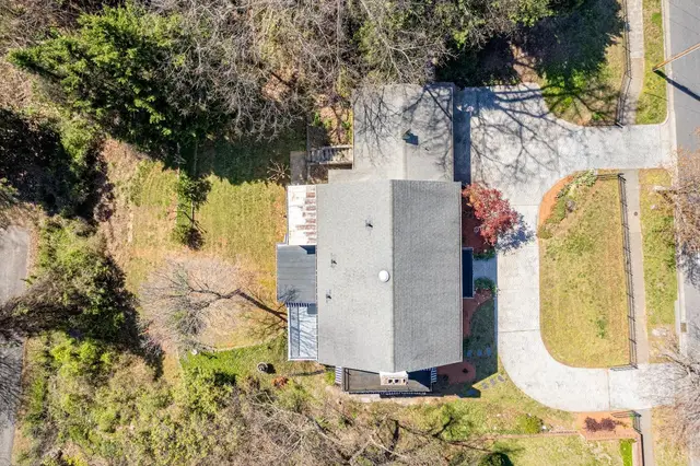 3405 Rivermont Avenue, Lynchburg VA, listing photo 8 of 12