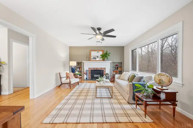361 Woodhaven Drive, Lynchburg VA, listing photo 11 of 12