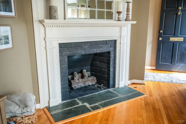 3620 E Woodside Avenue, Lynchburg VA, listing photo 7 of 12