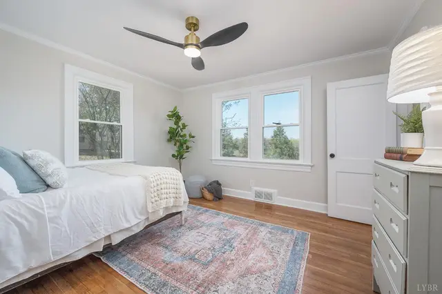 38 Norfolk Avenue, Lynchburg VA, listing photo 11 of 12