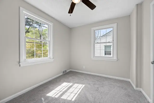 4525 Brooklawn Circle, Lynchburg VA, listing photo 8 of 12