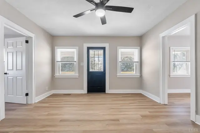 533 Patterson, Appomattox VA, listing photo 5 of 12
