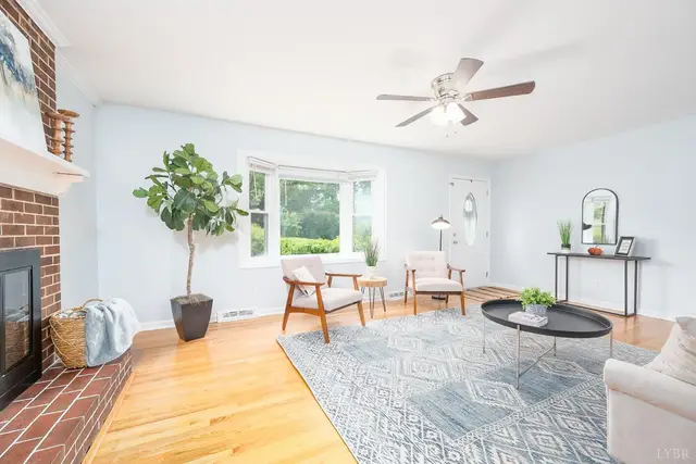 536 Savannah Avenue, Lynchburg VA, listing photo 4 of 12