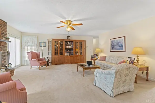 56 Whispering Pine Circle, Altavista VA, listing photo 9 of 12