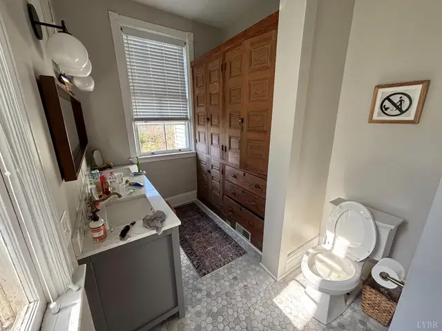 611 Pearl Street, Lynchburg VA, listing photo 6 of 6