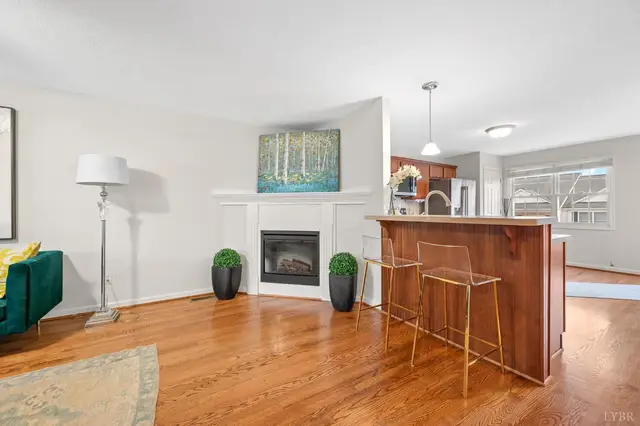 639 Wyndhurst Drive, Lynchburg VA, listing photo 8 of 12