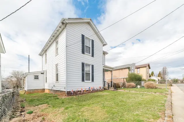 711 Norwood Street, Lynchburg VA, listing photo 6 of 12