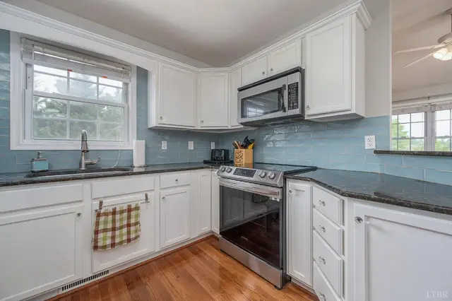 7179 Stage Road, Concord VA, listing photo 9 of 12