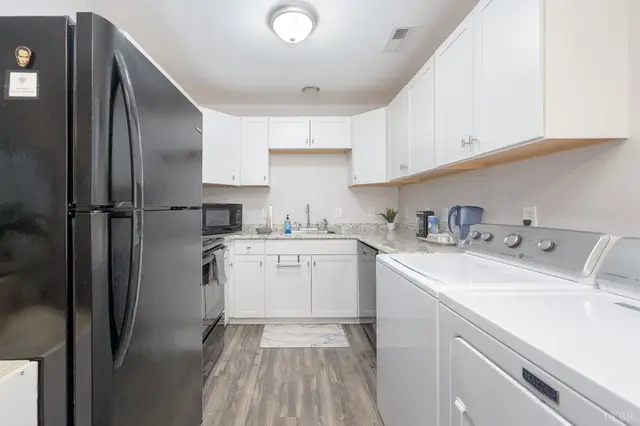 412 Belvedere Street, Lynchburg VA, listing photo 8 of 12