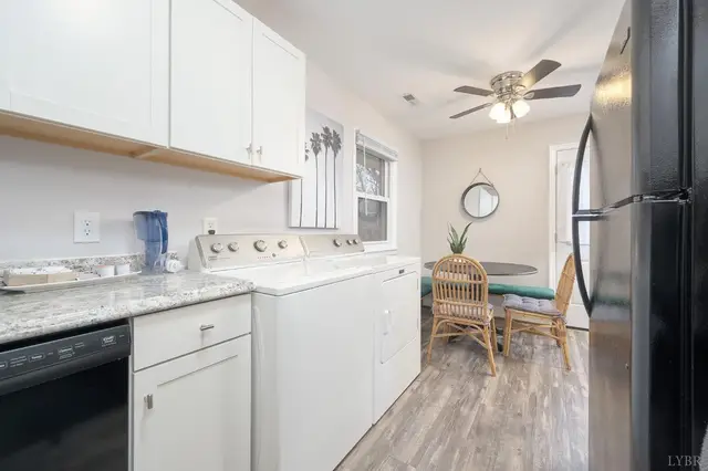 412 Belvedere Street, Lynchburg VA, listing photo 9 of 12